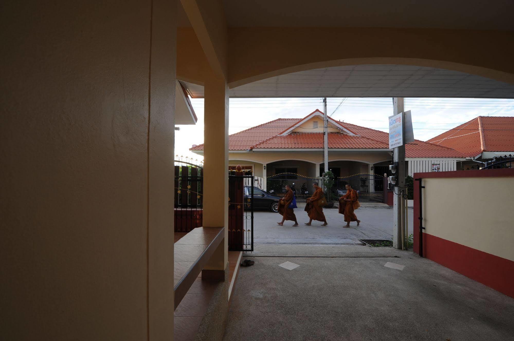 Ruankasalong Hua Hin Villa Buitenkant foto