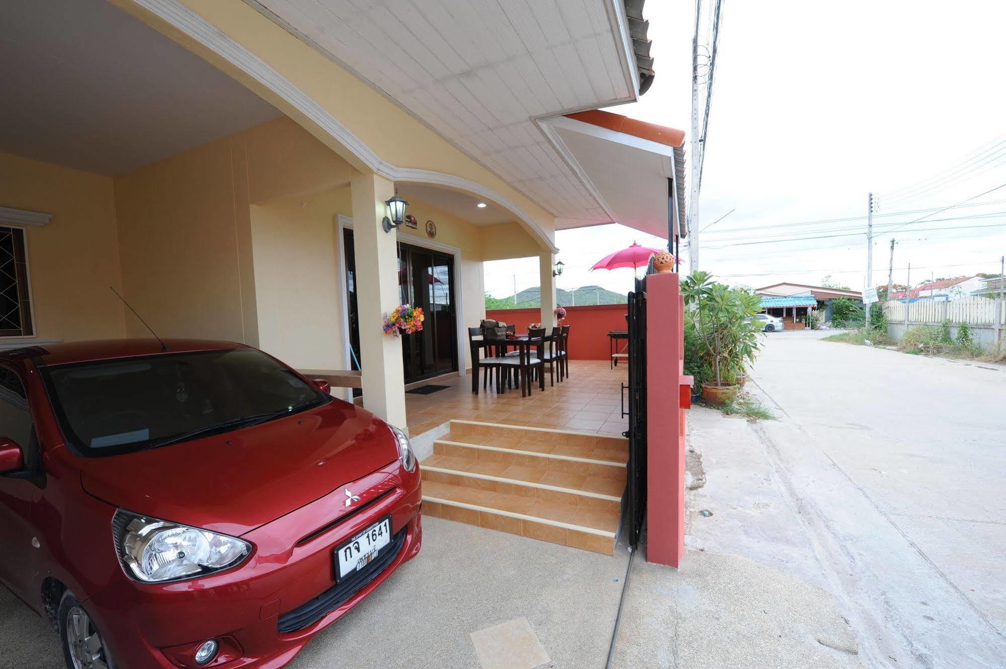 Ruankasalong Hua Hin Villa Buitenkant foto